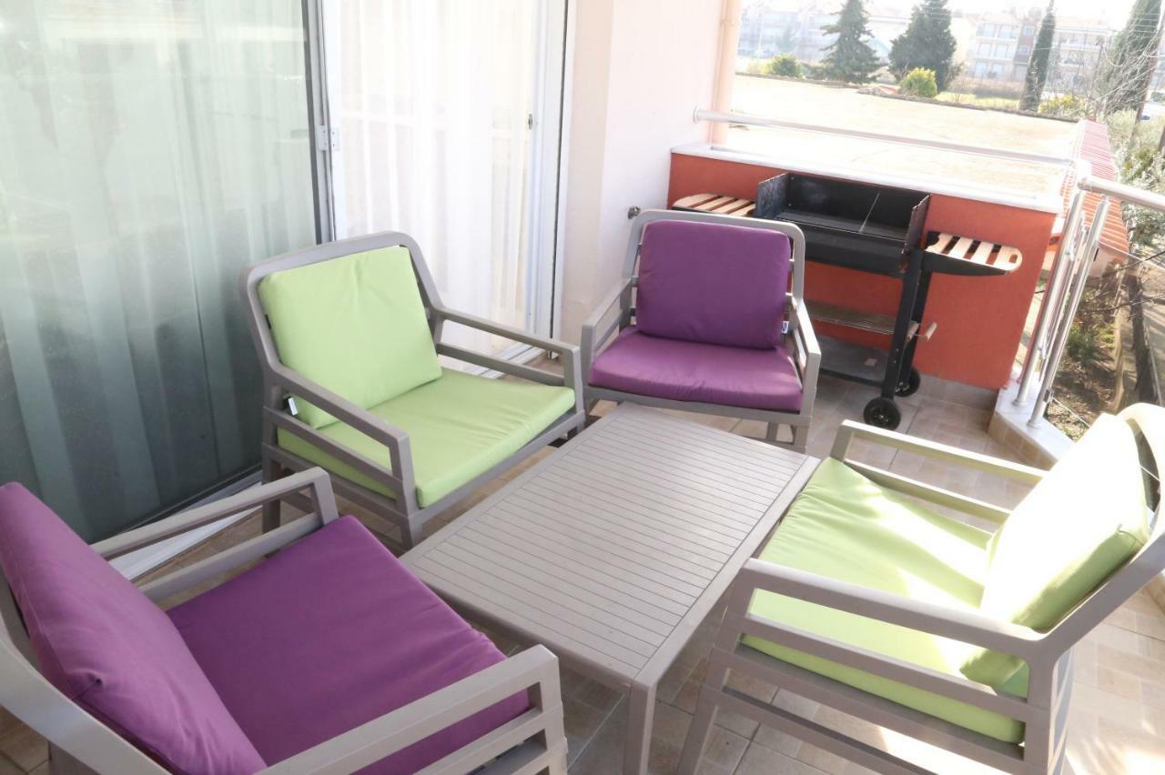 Sinanis Family Apartments เกราโมตี ภายนอก รูปภาพ